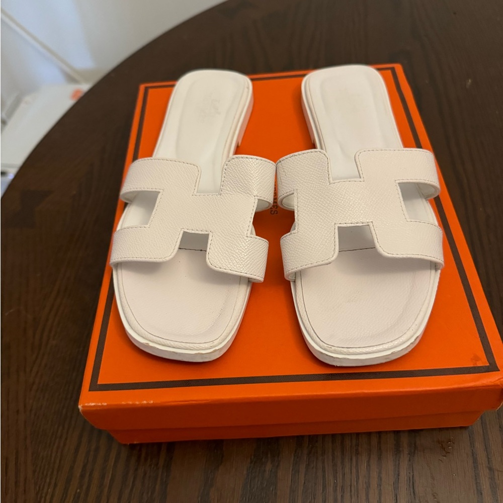 Hermes Sandals